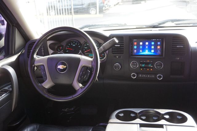 2011 Chevrolet Silverado 2500HD 2500 LT, 4X4, DIESEL, PREMIUM WHEELS, ALL TERRAIN TIRES - 22945042 - 34