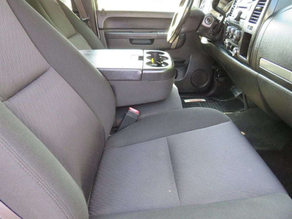 2011 Chevrolet Silverado 2500HD 2WD Ext Cab 158.2" LT - 21381956 - 16