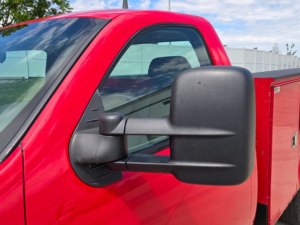 2011 Chevrolet Silverado 2500HD Work Truck - 23026716 - 19