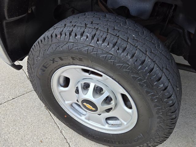 2011 Chevrolet Silverado 2500HD Work Truck - 23026716 - 28