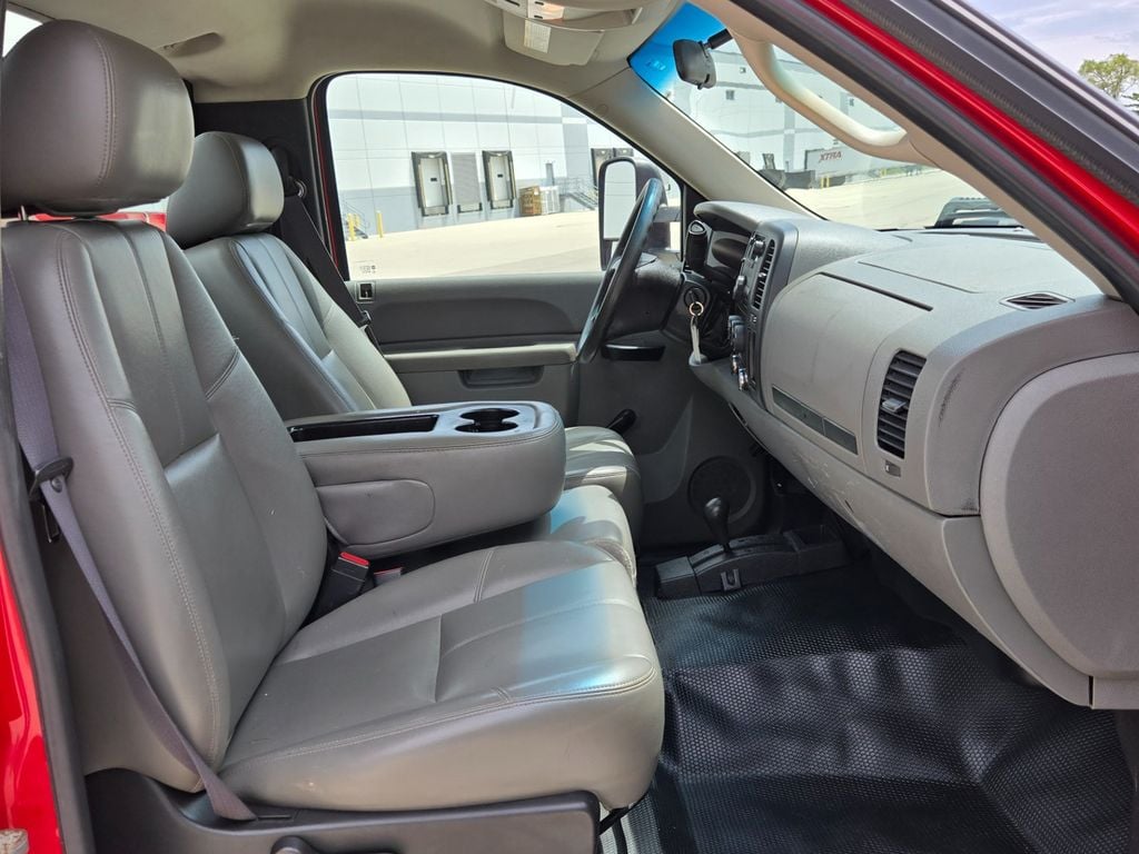 2011 Chevrolet Silverado 2500HD Work Truck - 23026716 - 8
