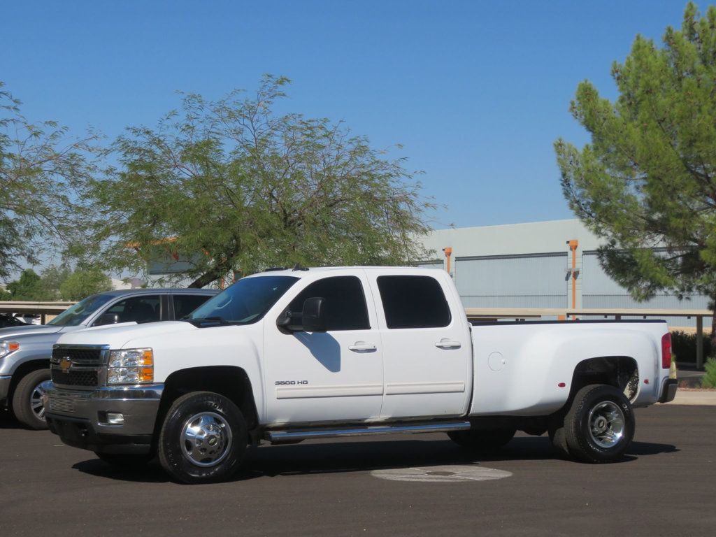 2011 Chevrolet Silverado 3500HD 4X4 CREWCAB DUALLY EXTRA CLEAN DURAMAX DIESEL 4X4 LTZ LEATHER  - 22663847 - 0