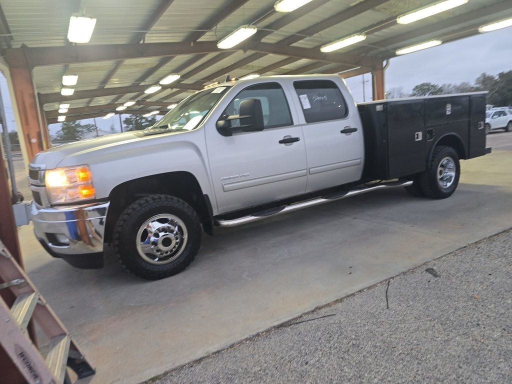 2011 Chevrolet Silverado 3500HD CM CUSTOM UTILITY BED - 22791837 - 0