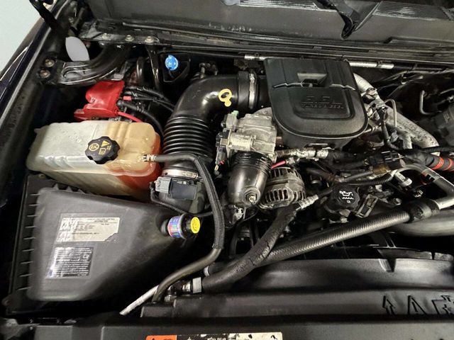 2011 Chevrolet Silverado 3500HD LTZ 4x4 4dr Crew Cab SRW - 22956484 - 20