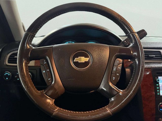 2011 Chevrolet Silverado 3500HD LTZ 4x4 4dr Crew Cab SRW - 22956484 - 23