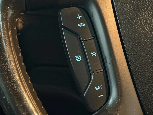 2011 Chevrolet Silverado 3500HD LTZ 4x4 4dr Crew Cab SRW - 22956484 - 25