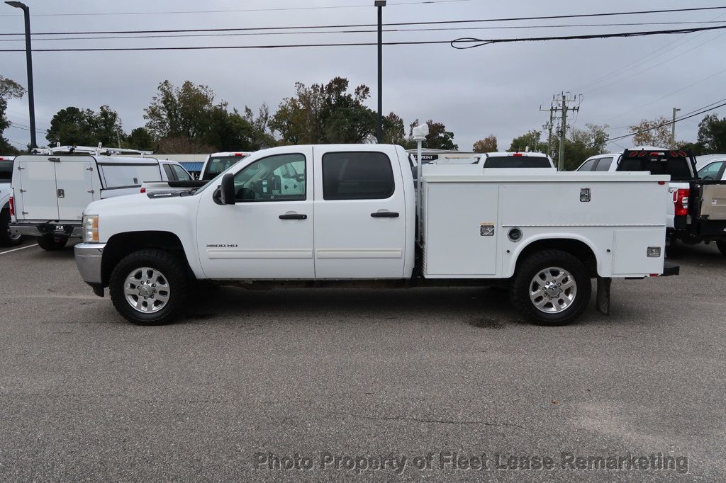 2011 Chevrolet Silverado 3500HD Silverado 3500 4WD Crew Cab Utility  - 22938828 - 1