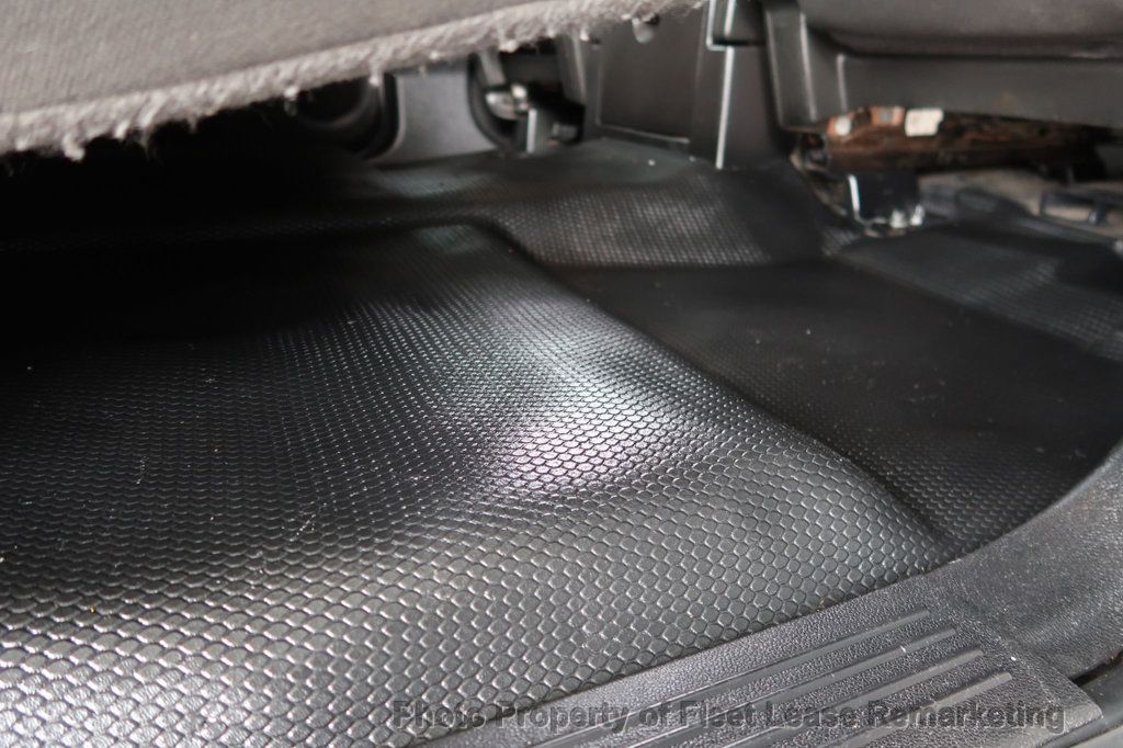 2011 Chevrolet Silverado 3500HD Silverado 3500 4WD Crew Cab Utility  - 22938828 - 21