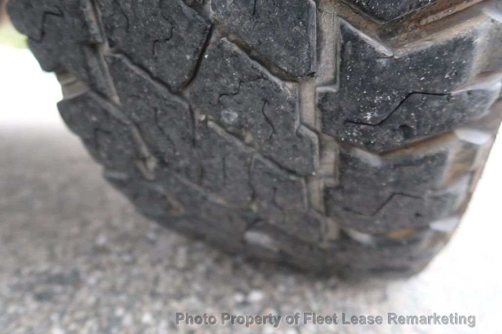 2011 Chevrolet Silverado 3500HD Silverado 3500 4WD Crew Cab Utility  - 22938828 - 42