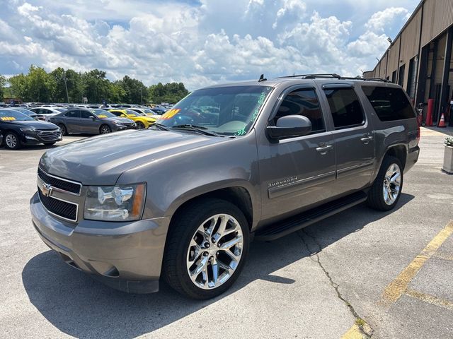 2011 Chevrolet Suburban 2WD 4dr 1500 LT - 23051398 - 2