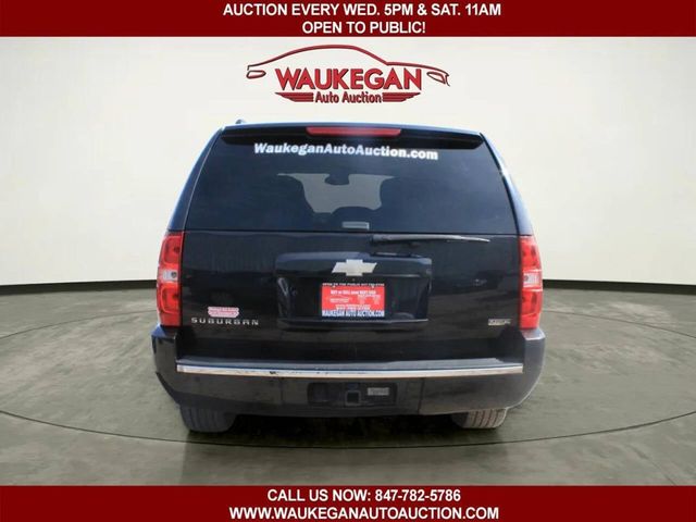 2011 Chevrolet Suburban 2WD 4dr 1500 LTZ - 23004556 - 4