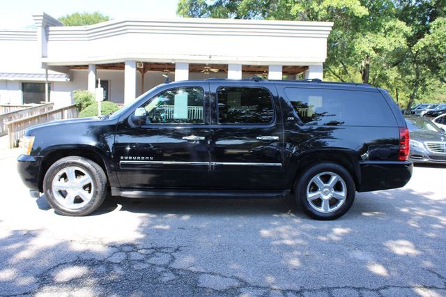 2011 Chevrolet Suburban 2WD 4dr 1500 LTZ - 23065385 - 7
