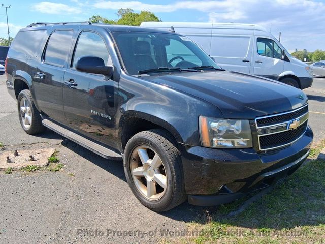 2011 Chevrolet Suburban 4WD 4dr 1500 LT - 23028056 - 2