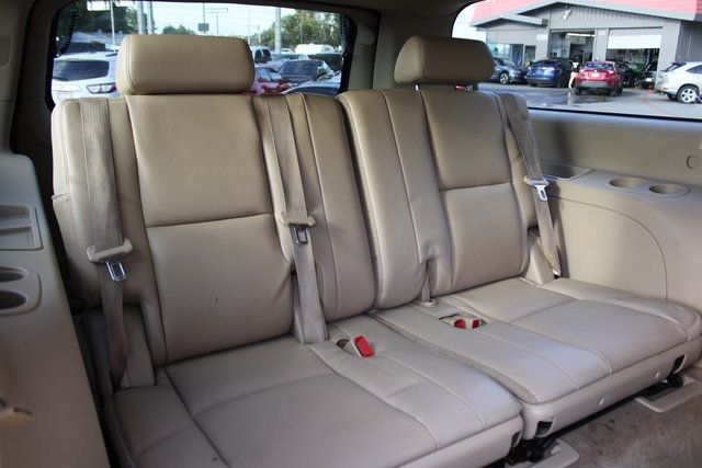 2011 Chevrolet Suburban 4WD 4dr 1500 LTZ - 22923648 - 21