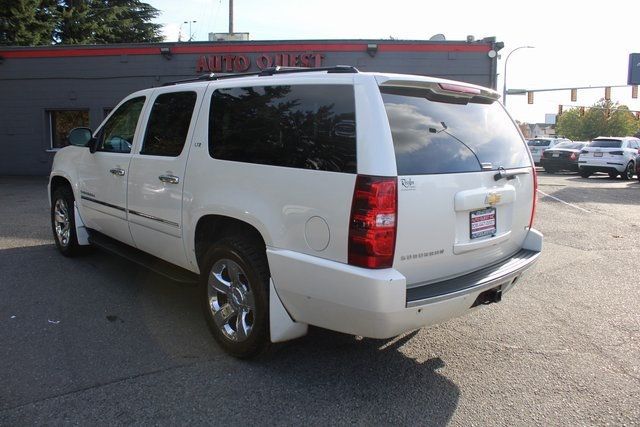 2011 Chevrolet Suburban 4WD 4dr 1500 LTZ - 22923648 - 4