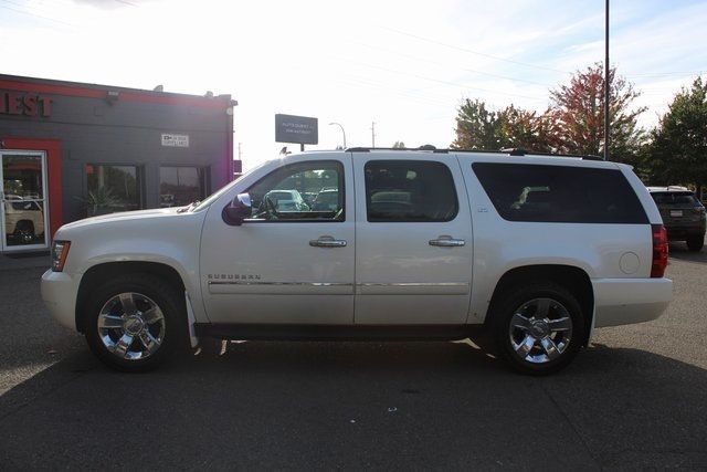2011 Chevrolet Suburban 4WD 4dr 1500 LTZ - 22923648 - 5