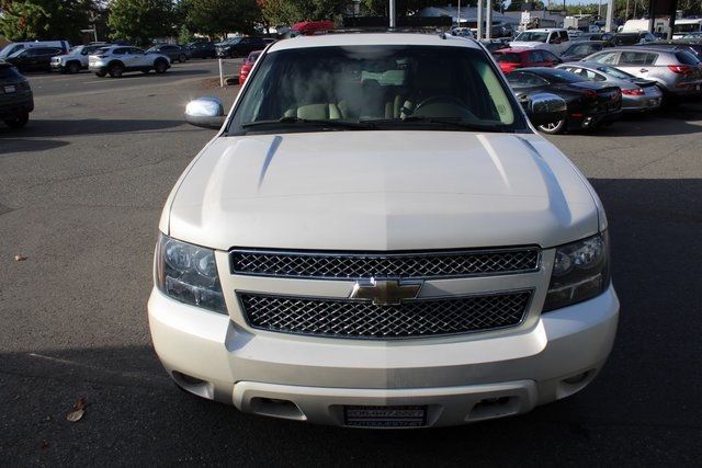 2011 Chevrolet Suburban 4WD 4dr 1500 LTZ - 22923648 - 8