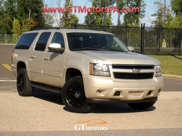 2011 Chevrolet Suburban 4WD 4dr 2500 LS - 22589995 - 0