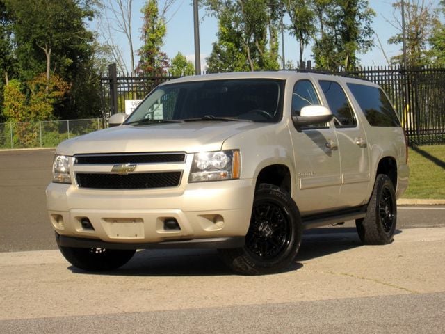 2011 Chevrolet Suburban 4WD 4dr 2500 LS - 22589995 - 2