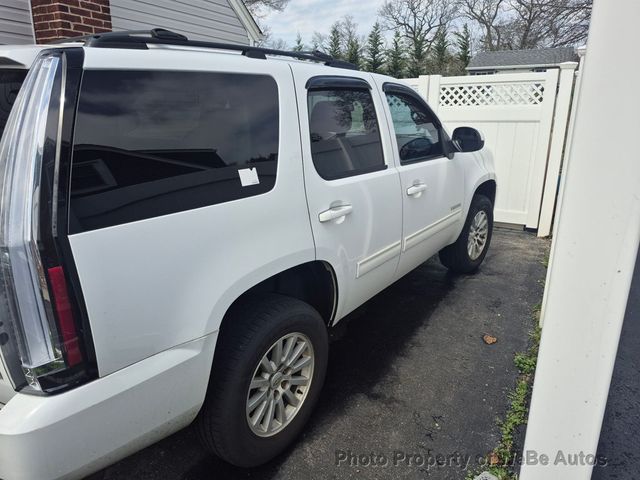2011 Chevrolet Tahoe 4WD LS's photo
