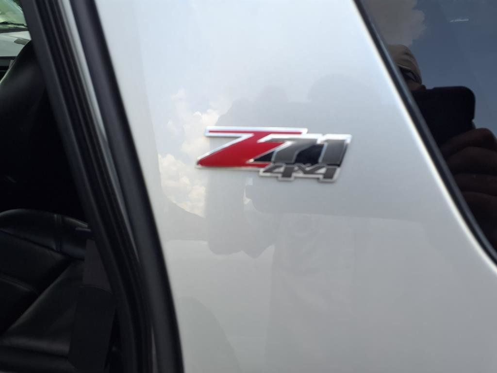 2011 Chevrolet Tahoe 4WD 4dr 1500 LT - 22877386 - 15