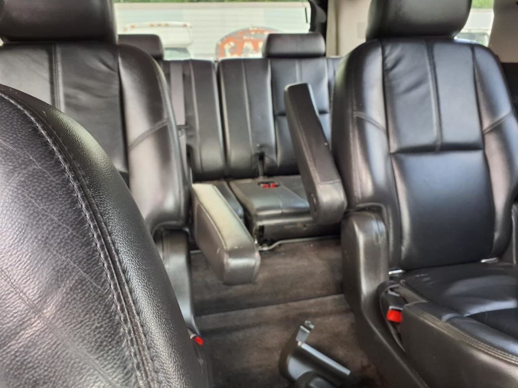 2011 Chevrolet Tahoe 4WD 4dr 1500 LT - 22877386 - 30