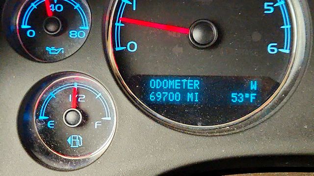 2011 Chevrolet Tahoe 4WD 4dr 1500 LT - 23004035 - 13