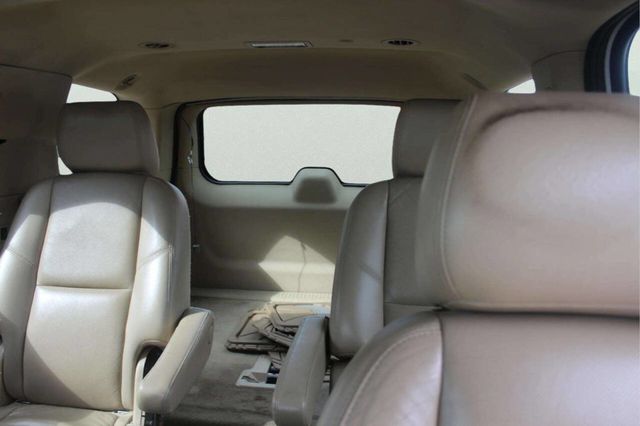 2011 Chevrolet Tahoe 4WD 4dr 1500 LTZ - 23012849 - 6