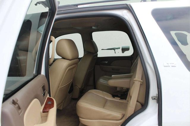 2011 Chevrolet Tahoe 4WD 4dr 1500 LTZ - 23012849 - 7