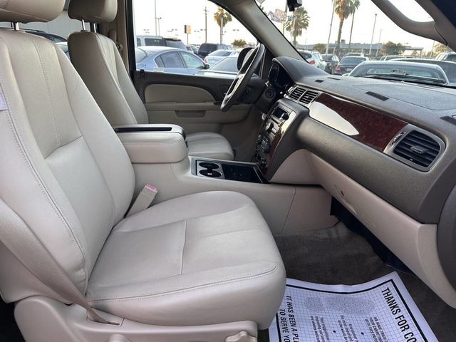 2011 Chevrolet Tahoe LS 4x4 4dr SUV - 23055544 - 19