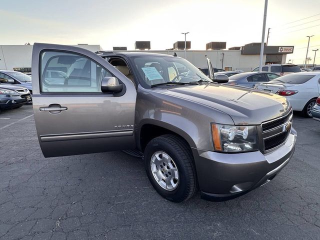 2011 Chevrolet Tahoe LS 4x4 4dr SUV - 23055544 - 29