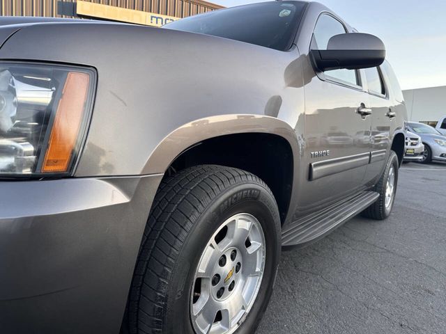 2011 Chevrolet Tahoe LS 4x4 4dr SUV - 23055544 - 32