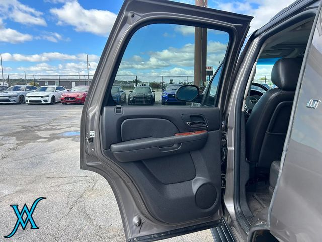 2011 Chevrolet Tahoe LT Sport Utility 4D - 23096622 - 13