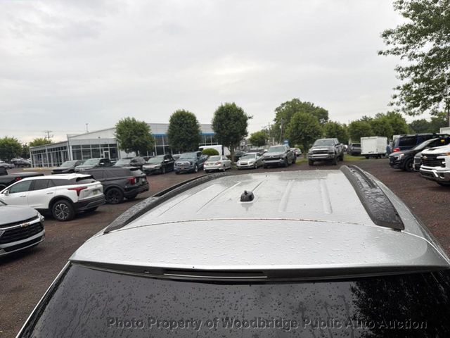 2011 Chevrolet Traverse AWD 4dr LT w/2LT - 23045436 - 5