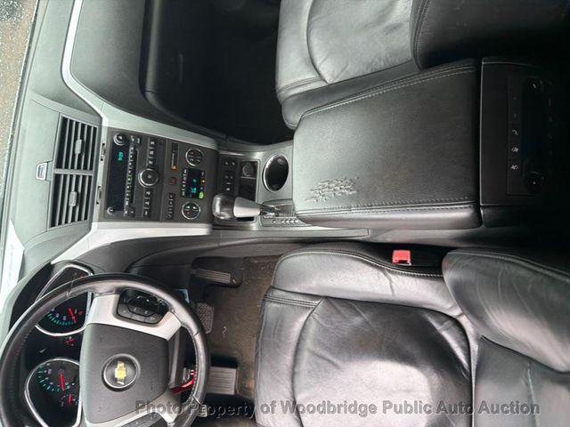 2011 Chevrolet Traverse AWD 4dr LT w/2LT - 23045436 - 7