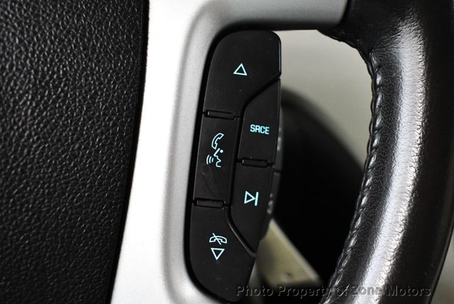 2011 Chevrolet Traverse AWD 4dr LTZ - 22529416 - 39