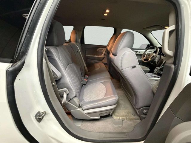 2011 Chevrolet Traverse FWD 4dr LS - 22981215 - 24