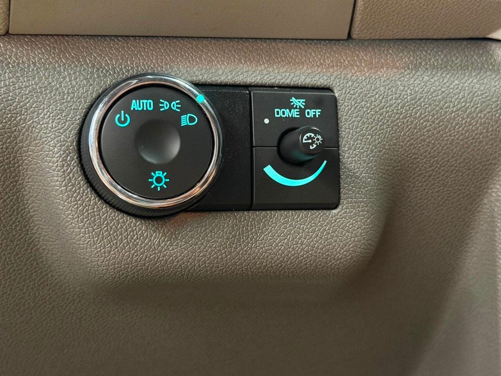 2011 Chevrolet Traverse FWD 4dr LS - 22981215 - 36