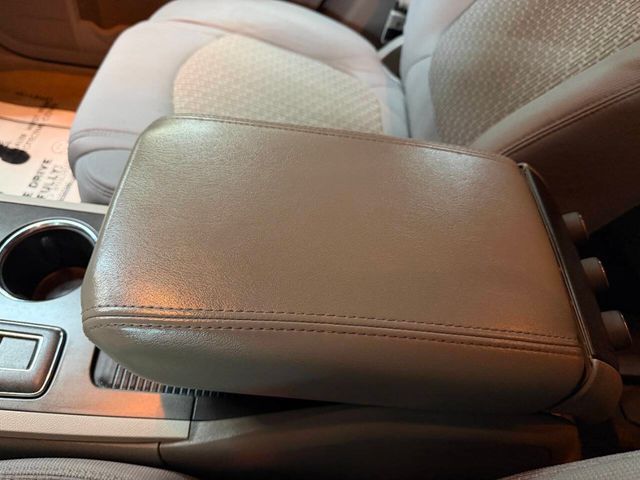 2011 Chevrolet Traverse FWD 4dr LS - 22981215 - 42