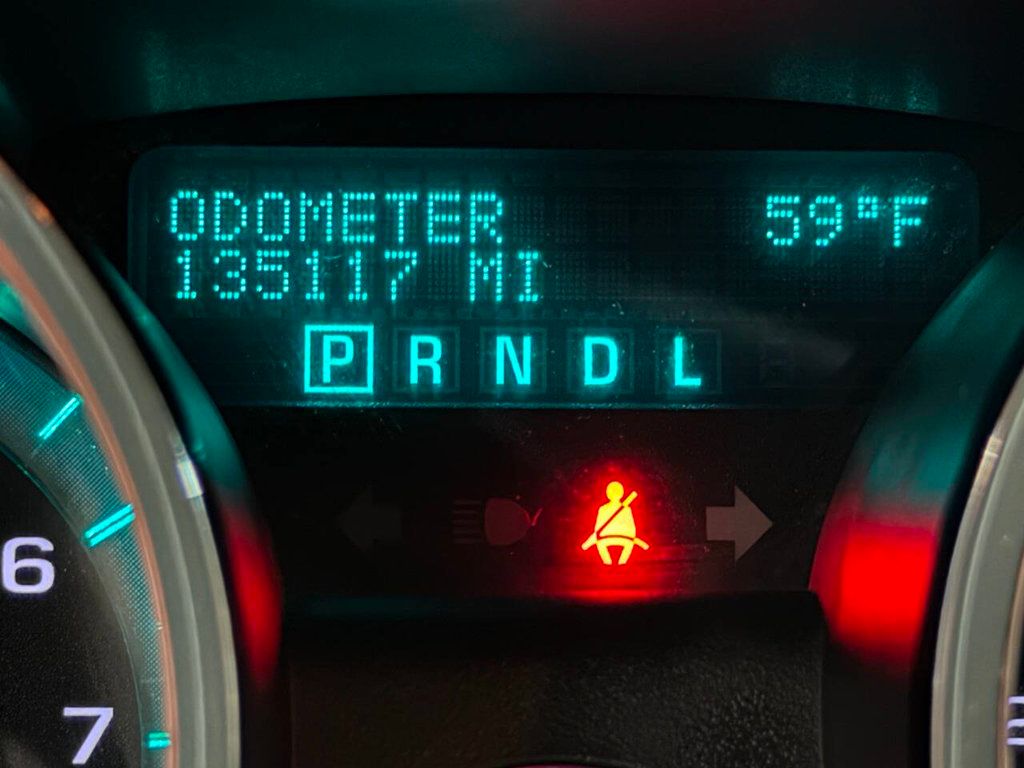 2011 Chevrolet Traverse FWD 4dr LS - 22981215 - 47