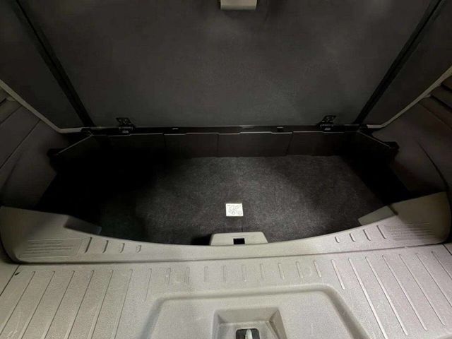 2011 Chevrolet Traverse FWD 4dr LS - 22981215 - 7