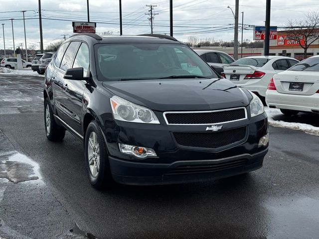 2011 Chevrolet Traverse FWD 4dr LT w/1LT - 22978153 - 2