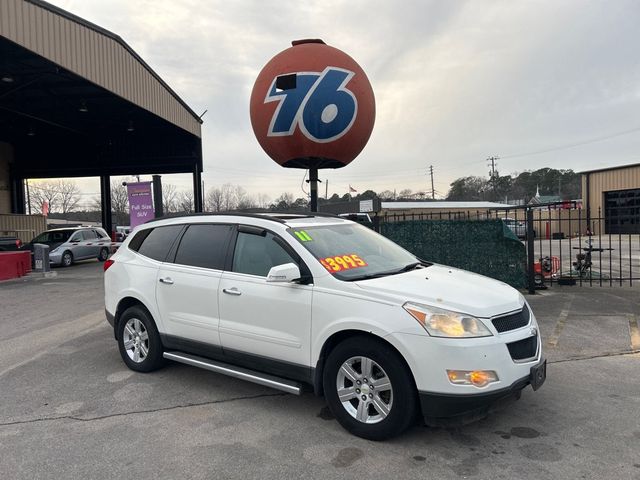 2011 Chevrolet Traverse FWD 4dr LT w/2LT - 22987268 - 0
