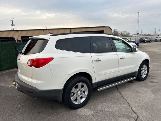 2011 Chevrolet Traverse FWD 4dr LT w/2LT - 22987268 - 3
