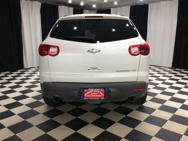 2011 Chevrolet Traverse FWD 4dr LTZ - 22921138 - 4