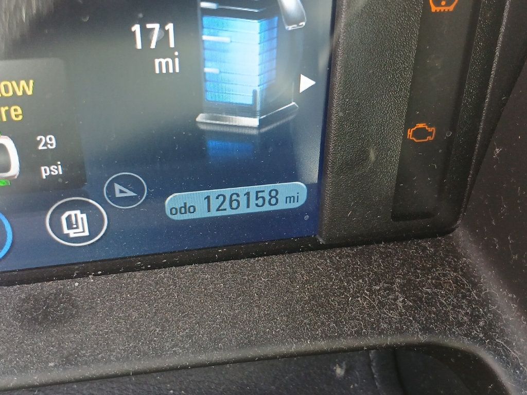 2011 Chevrolet Volt 5dr Hatchback - 22933679 - 10