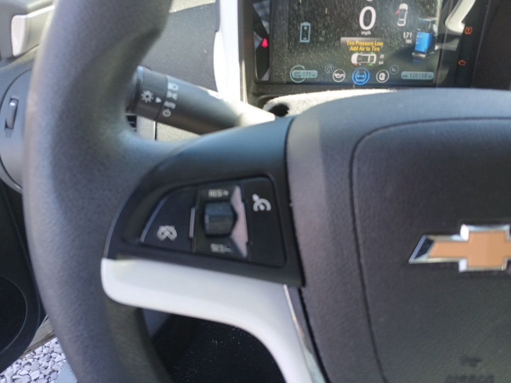 2011 Chevrolet Volt 5dr Hatchback - 22933679 - 6