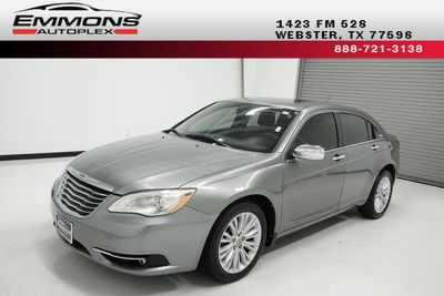 2011 Chrysler 200