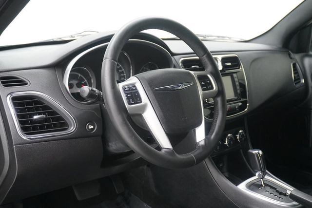 2011 Chrysler 200 4dr Sedan Limited - 23023604 - 9