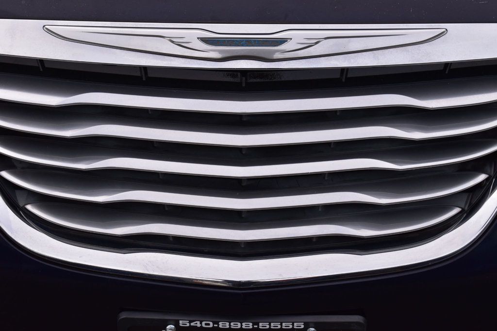 2011 Chrysler 200 4dr Sedan Touring - 22356100 - 44